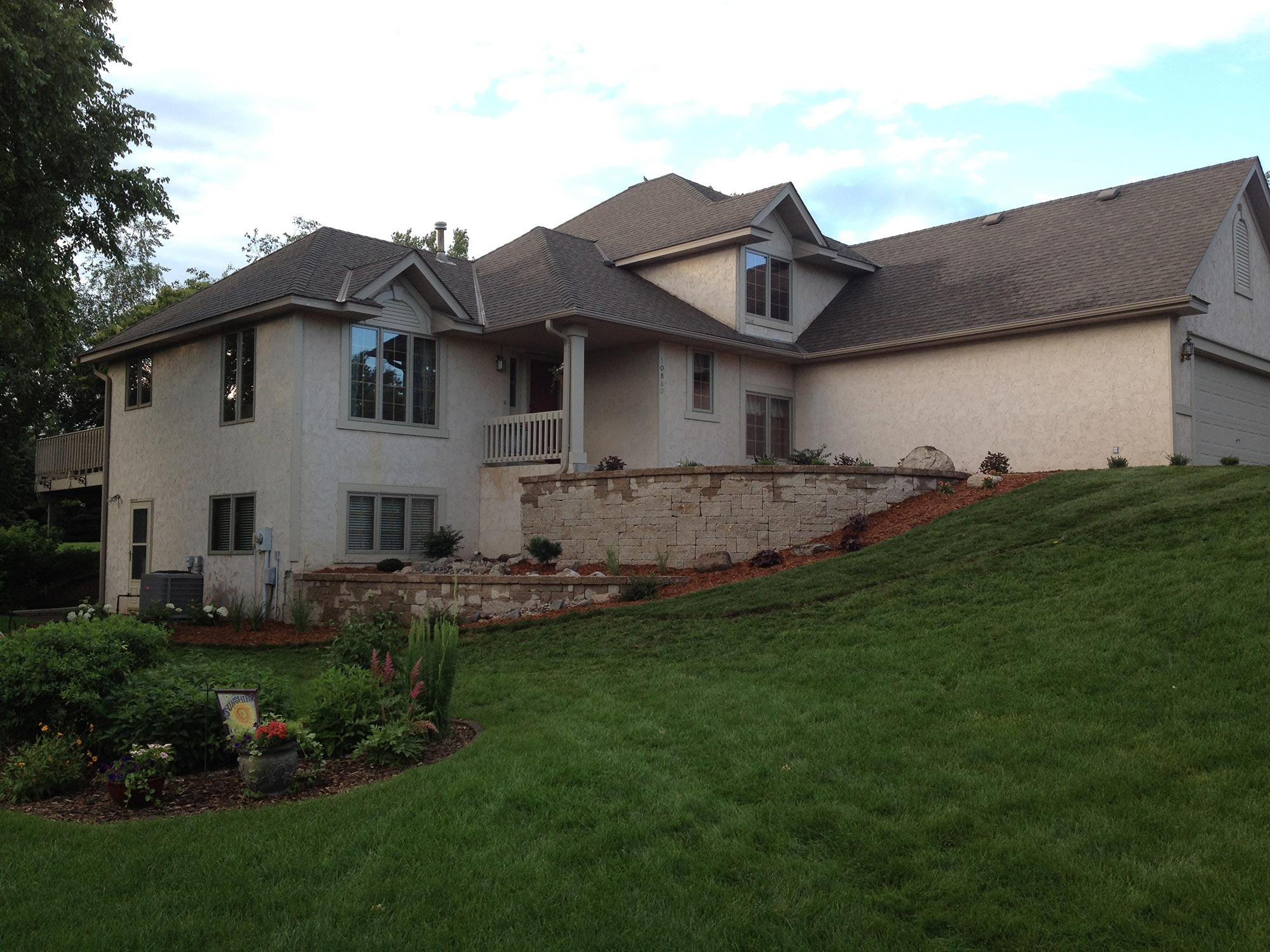 2026 Landscape Design Trends in Minnesota: Beauty Meets Sustainability